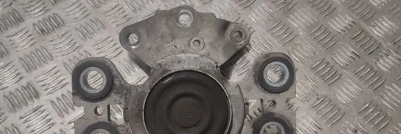 Volvo V60 Gearbox mount 31401307