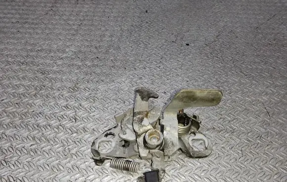 Peugeot 607 Engine bonnet/hood lock/catch