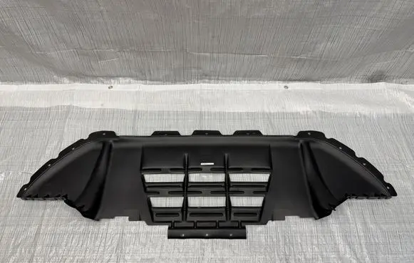 Maserati Levante Engine splash shield/under tray 670032424