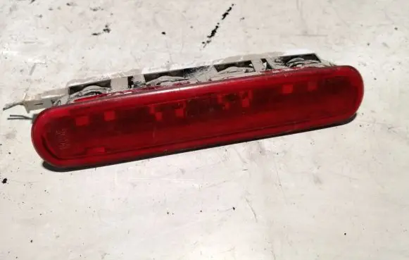 Fiat Doblo Third/center stoplight