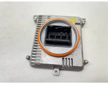 Volkswagen PASSAT B8 LED ballast control module 992941572C