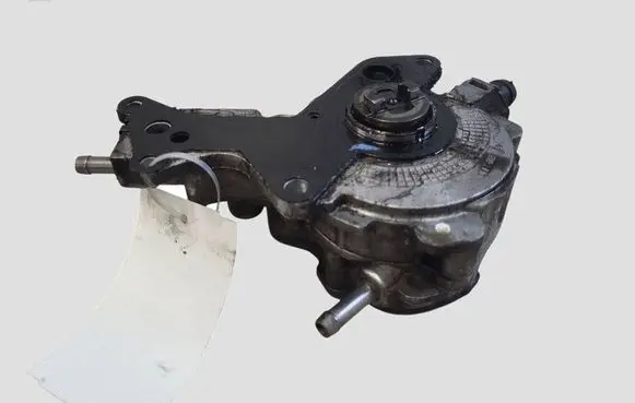 Audi A3 S3 A3 Sportback 8P Fuel injection high pressure pump 038145215