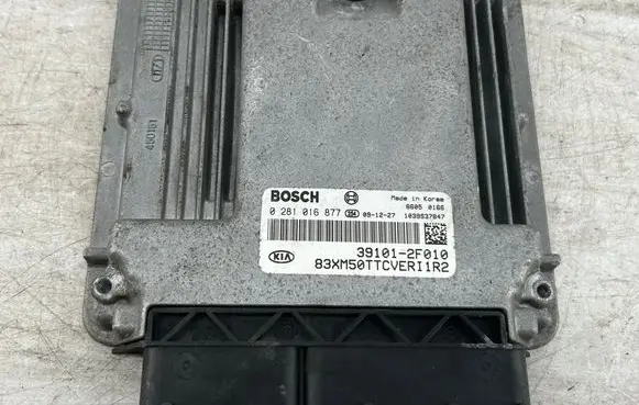 KIA Sorento Engine control unit/module 0281016877 391012F010 1039S37847