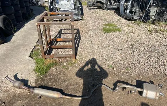 Toyota Yaris XP210 Muffler/silencer 3K006
