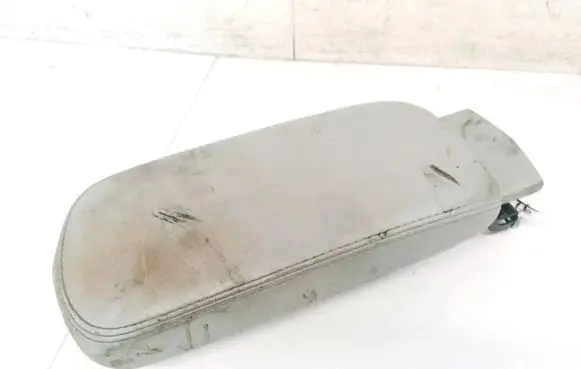 Chrysler Sebring (ST-22 - JR) Armrest