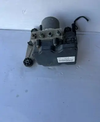 BMW 5 F10 F11 ABS Pump 6868335 34516868335 6868337