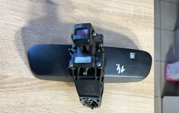 BMW 5 E60 E61 Rear view mirror (interior) 6986896