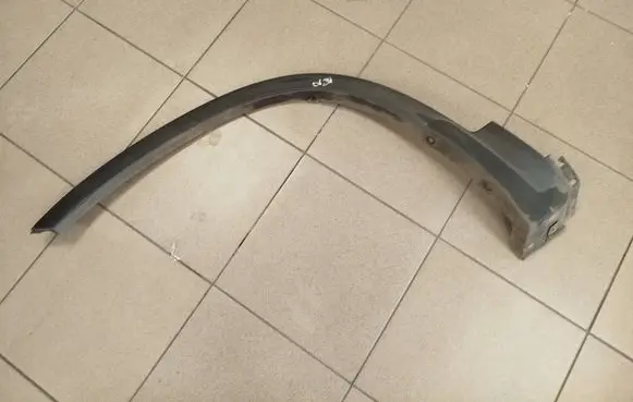 KIA Sorento Front arch trim 877132P010