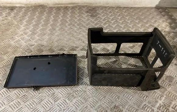 Toyota RAV 4 (XA40) Battery tray 7443142101