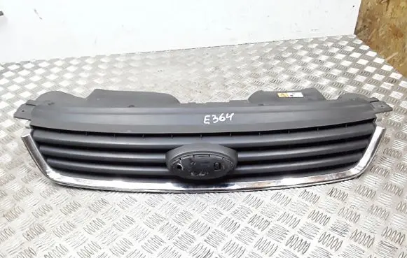 Ford Kuga I Front grill 8v41r7081a