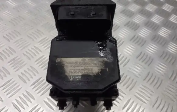 Toyota Avensis T250 ABS Pump