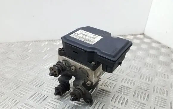 Volkswagen PASSAT B7 ABS Pump 3AA614109AF