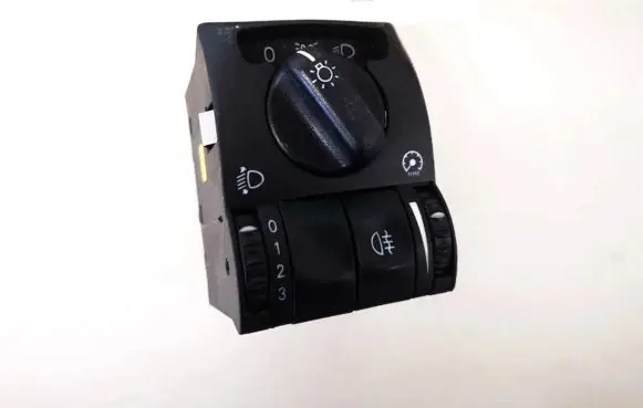 Opel Omega B1 Light switch 90460951