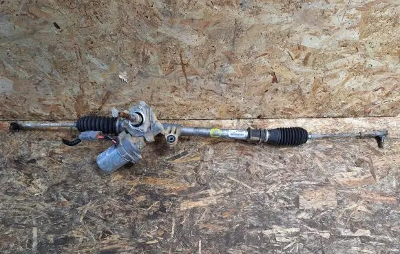Suzuki Swift I Steering rack