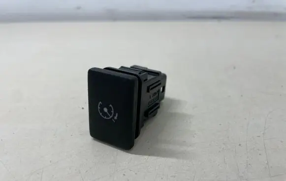 Toyota Avensis T270 Cruise control switch 15C251