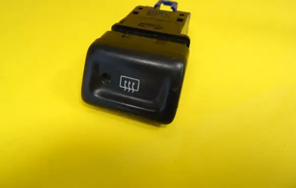 Windscreen/window heater switch