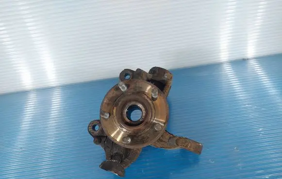 Ford Mondeo MK IV Front wheel hub spindle knuckle