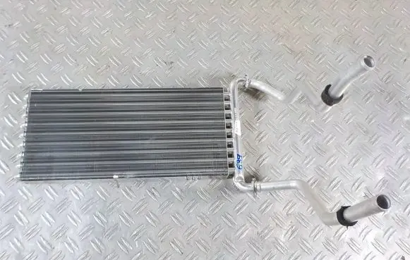 Mercedes-Benz Vito Viano W639 Air conditioning (A/C) radiator (interior) 210513 E1575
