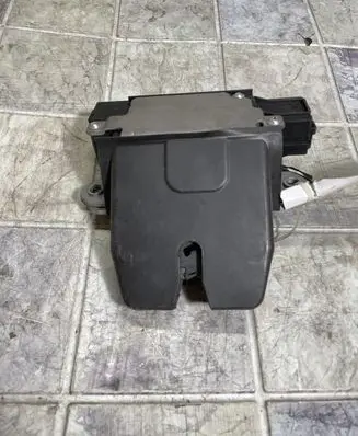 Ford Focus C-MAX Tailgate/trunk/boot lock/catch/latch 01041111006