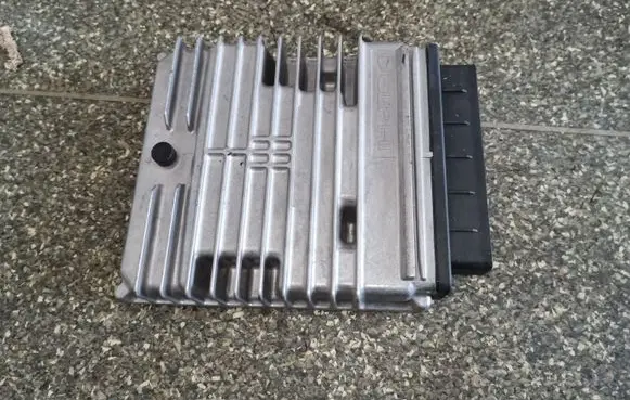 Ford Focus Engine control unit/module 2M5A12A650PF