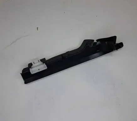 Toyota Corolla E140 E150 Front door rubber seal 67844-02030 6784402030