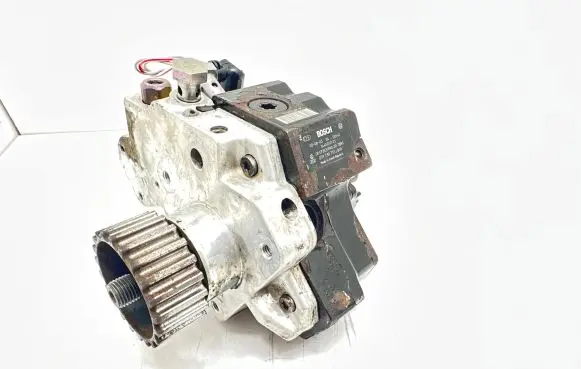 Fuel injection high pressure pump
