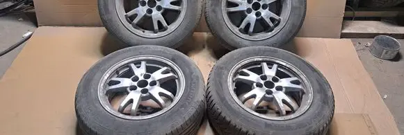 Toyota Prius (XW20) R15 alloy rim 