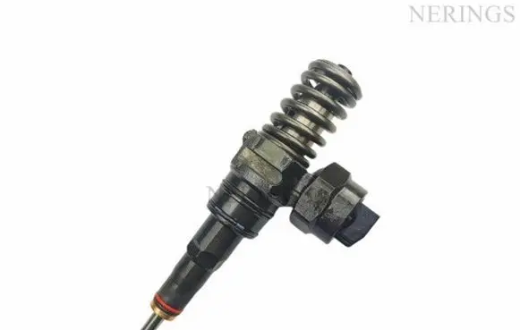 Audi A4 S4 B5 8D Fuel injector 0414720007 0986441551
