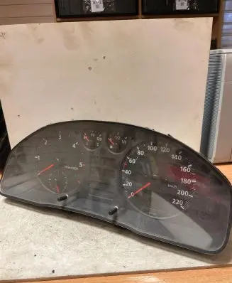 Audi A4 S4 B5 8D Speedometer (instrument cluster) 8D0919034