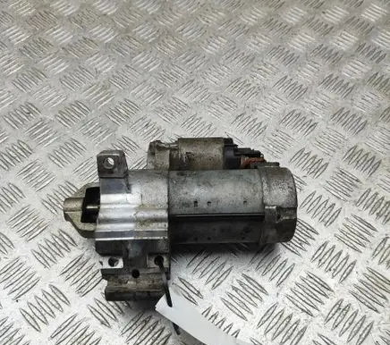 BMW 5 F10 F11 Starter motor 8570846 4380000496