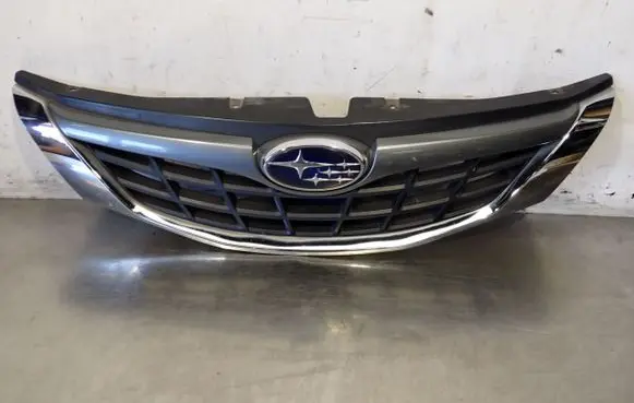 Subaru Impreza III Front grill
