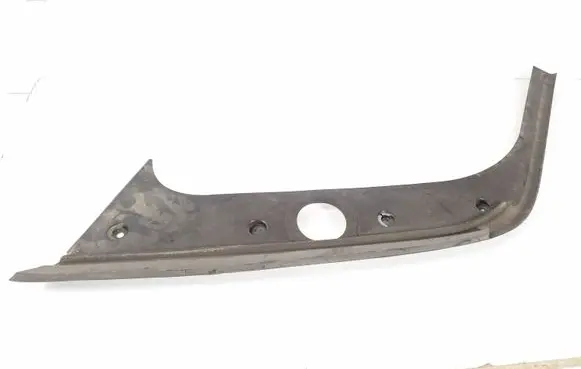 Mercedes-Benz GL X164 Rear side glass trim A1646700387