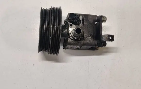Volvo XC60 Power steering pump 31280320