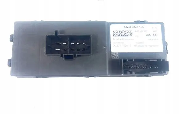 Audi Q7 4M Tailgate/trunk control unit/module 4M0959107