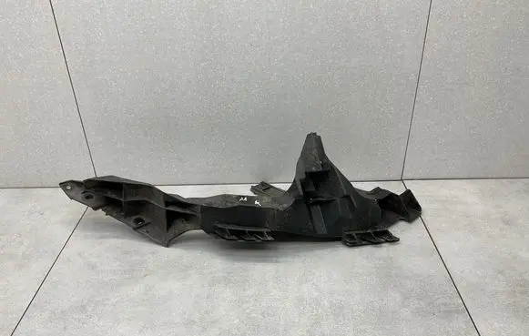 Audi A1 Headlight/headlamp mounting bracket 8X0805607