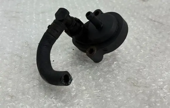 BMW 3 E46 Fuel return line/hose 2741015 13327787822 7787822