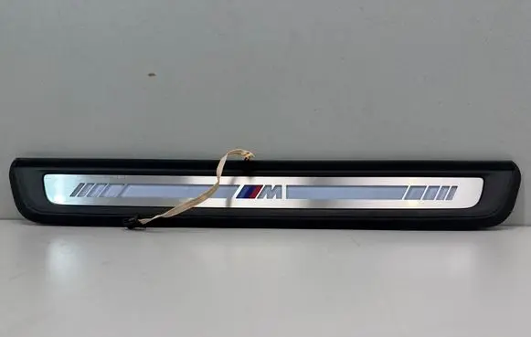 BMW 3 G20 G21 Foot area side trim 8071543