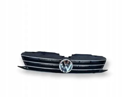 Volkswagen Jetta VI Front bumper upper radiator grill E48TEILE