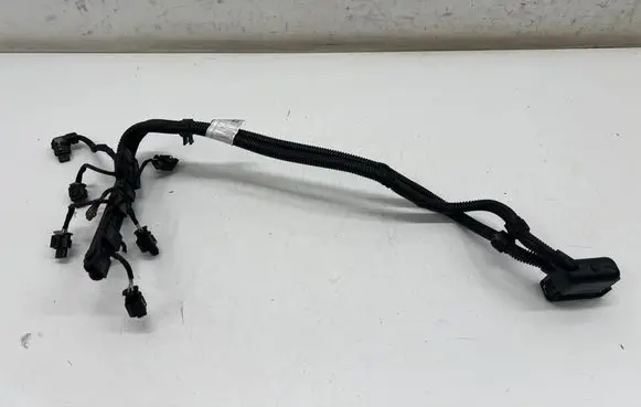 BMW 1 F20 F21 Fuel injector wires 8635811