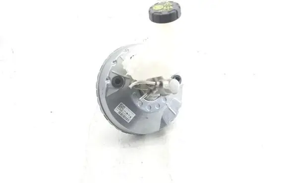Dacia Sandero III Brake booster 472101095R