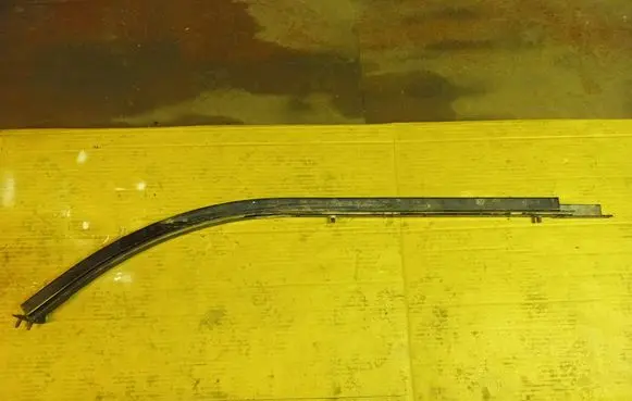Citroen Jumpy Sliding door bottom rail 1498215080B 1498215080