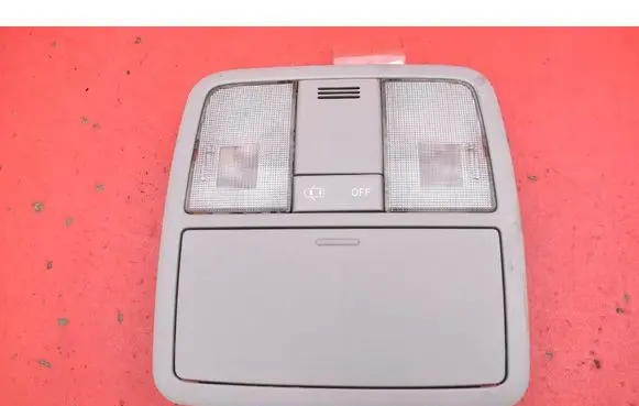 Toyota Avensis Verso Boot/trunk interior light 8126005380BO