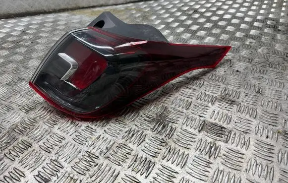 Opel Crossland X Rear/tail lights 