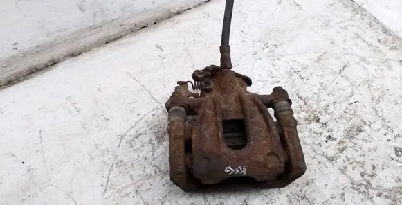 Ford Mondeo Mk III Rear brake caliper