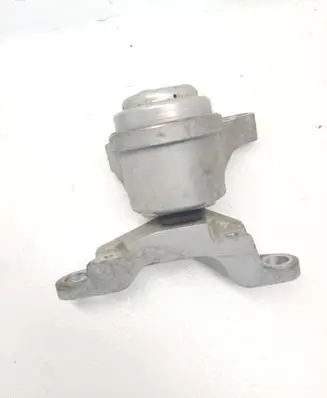 Volvo S60 Engine mount bracket 31277686 2769100