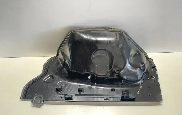 Porsche Macan (95B) Heat shield in engine bay 95B819079