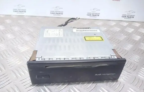 Audi A4 S4 B6 8E 8H Navigation unit CD/DVD player 4B0919887E