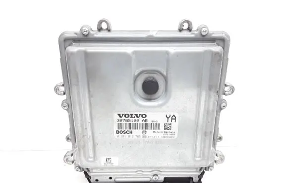 Volvo XC70 Engine control unit/module 30785100AB 0281012765