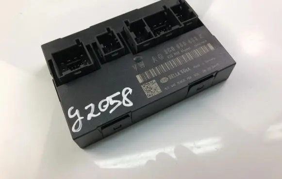 Volkswagen PASSAT B6 Other control units/modules 3C0959433K