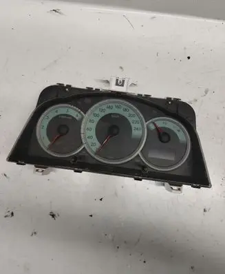 Toyota Corolla Verso AR10 Speedometer (instrument cluster) 838000F091